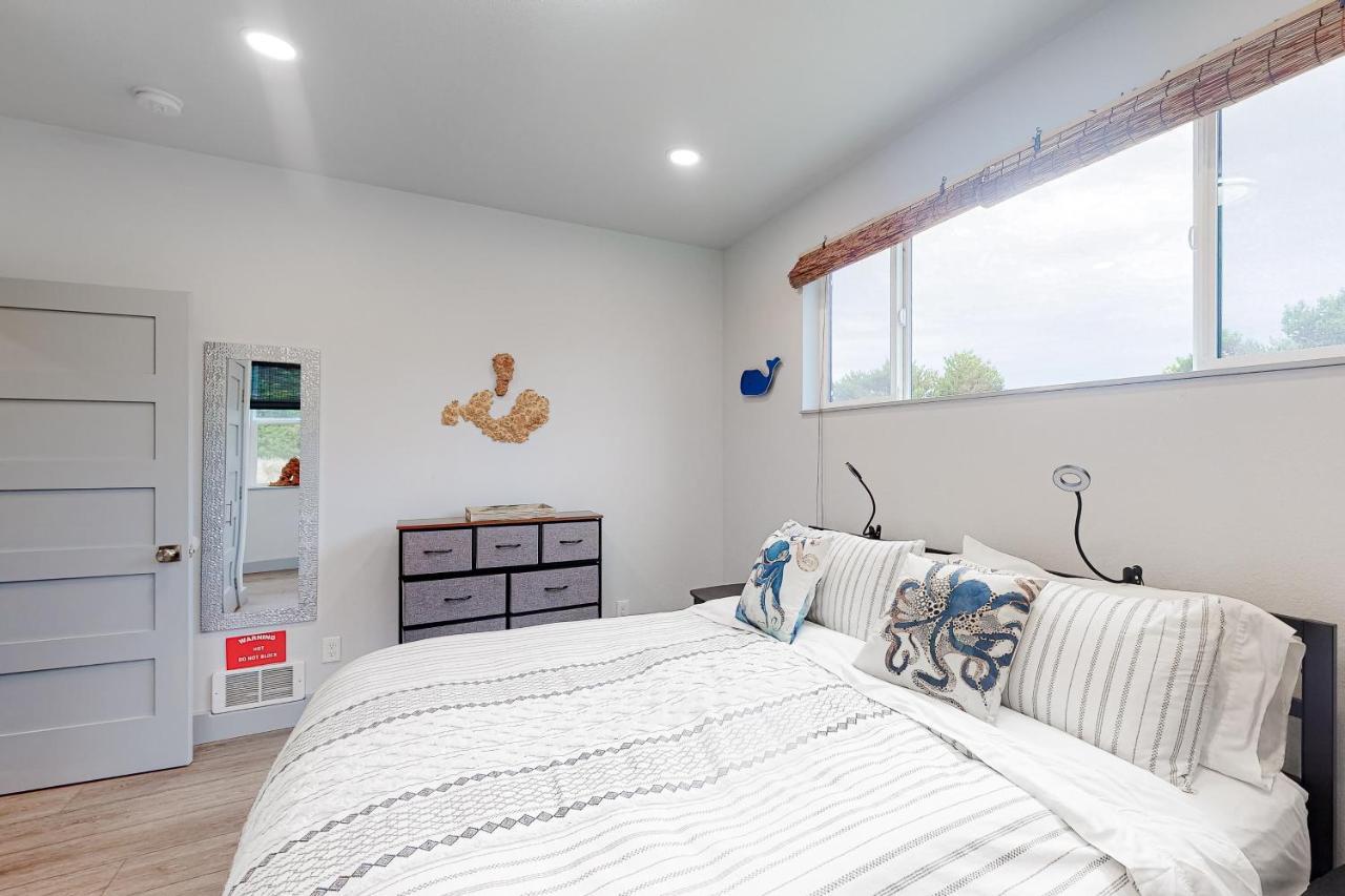 Driftwood Duet Apartment Bandon Exterior photo