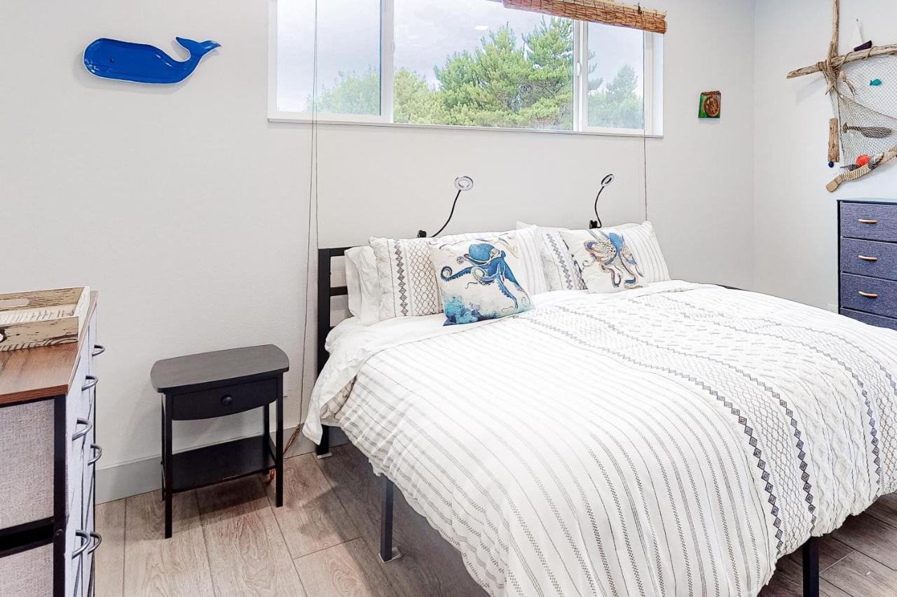 Driftwood Duet Apartment Bandon Exterior photo